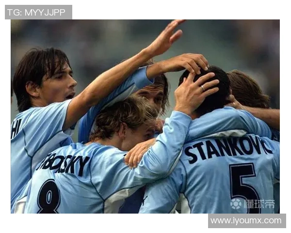 回顾1998年韩国足球明星的辉煌历程与对国家队的深远影响 回顾1998年韩国足球明星的辉煌历程与对国家队的深远影响