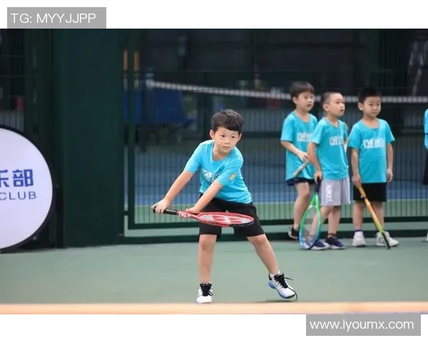 重庆网球队耐力训练揭秘:提升竞技水平的关键因素与实践探索 重庆网球队耐力训练揭秘:提升竞技水平的关键因素与实践探索