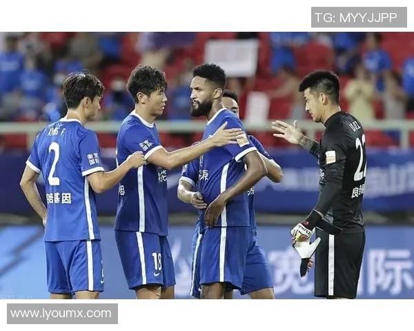 上海篮球队在洲际杯积分榜上以90分稳居第一名，展现强劲实力